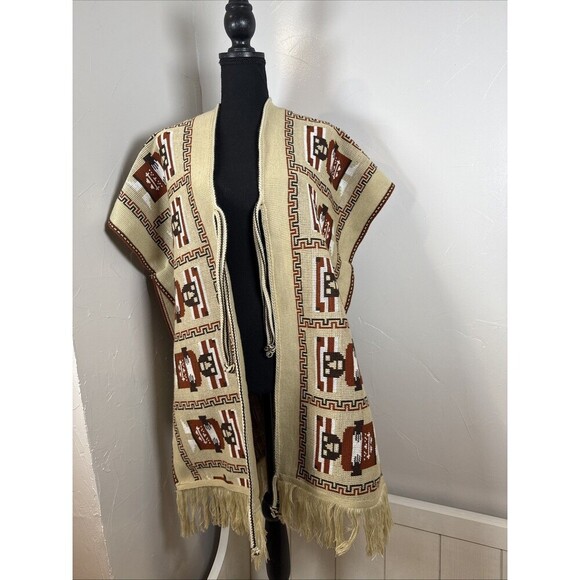 Southwest Aztec Poncho Kimono With Tie Closure Fringe Hem - Picture 2 of 14